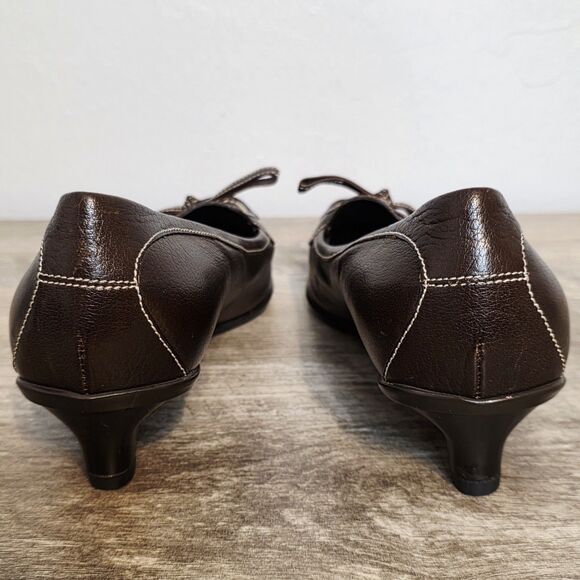 Vtg PRADA Kitten Heel Pumps Y2k Shoes Women's 6 Brown Leather Buckle Bow Italy - Picture 4 of 10